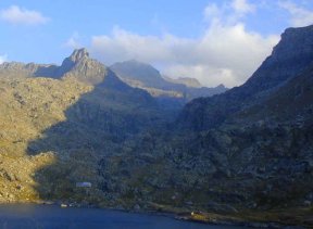 towards Merveilles Valley